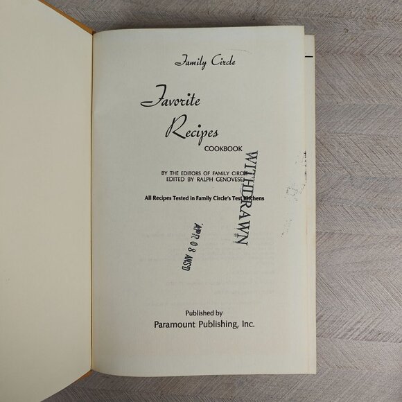 Family Circle Favorite Recipes Vintage Cookbook 1980 Ninth Print Exlib - Picture 2 of 9